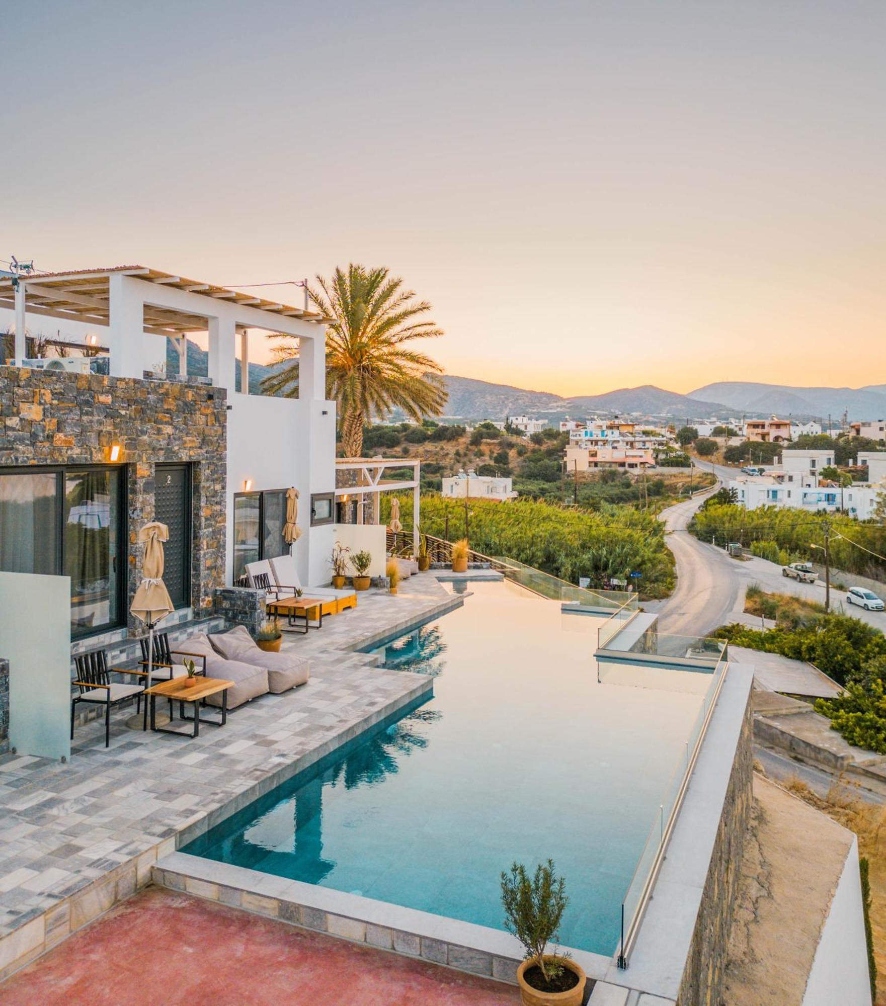 Plakakia Luxury Apartments Makry Gialos  Exterior photo